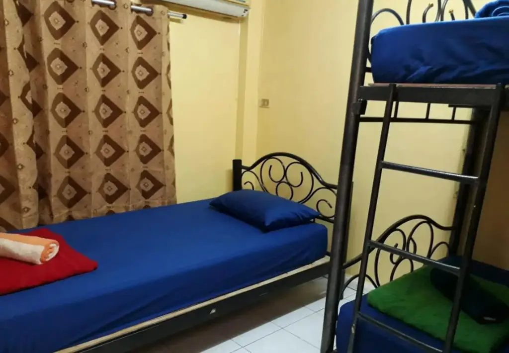 Бангкок: OYO 938 Place Inn