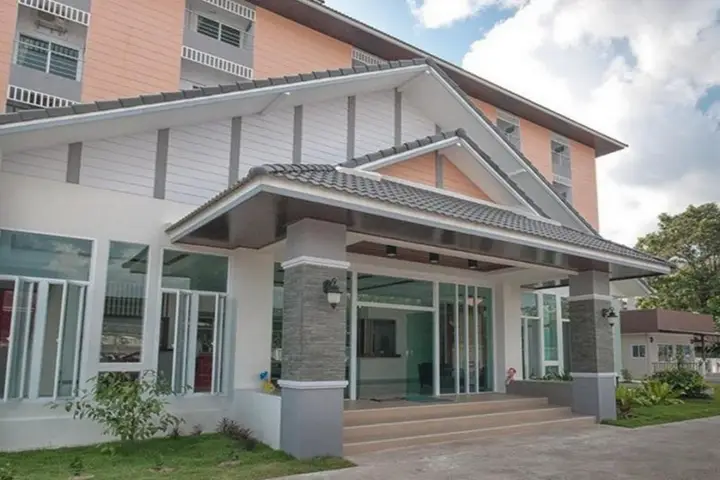 Кхонкэн: The Cotton Apartment And Resort