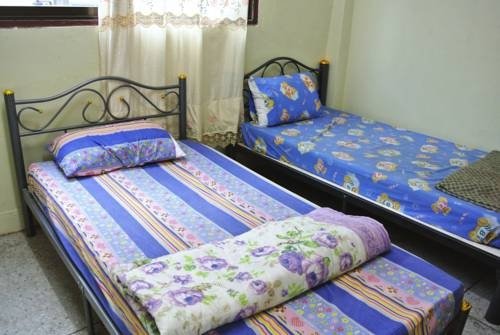 Бангкок: Q6 At 6 Hostel