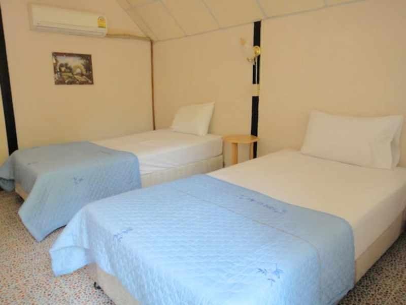 Кхонг Чиам: Baan Suan Rim Nam Resort