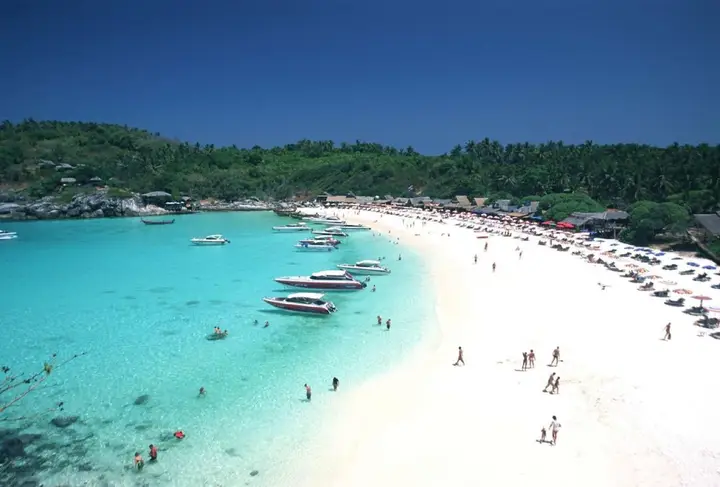 Пхукет: Easy Planet Phuket, Patong