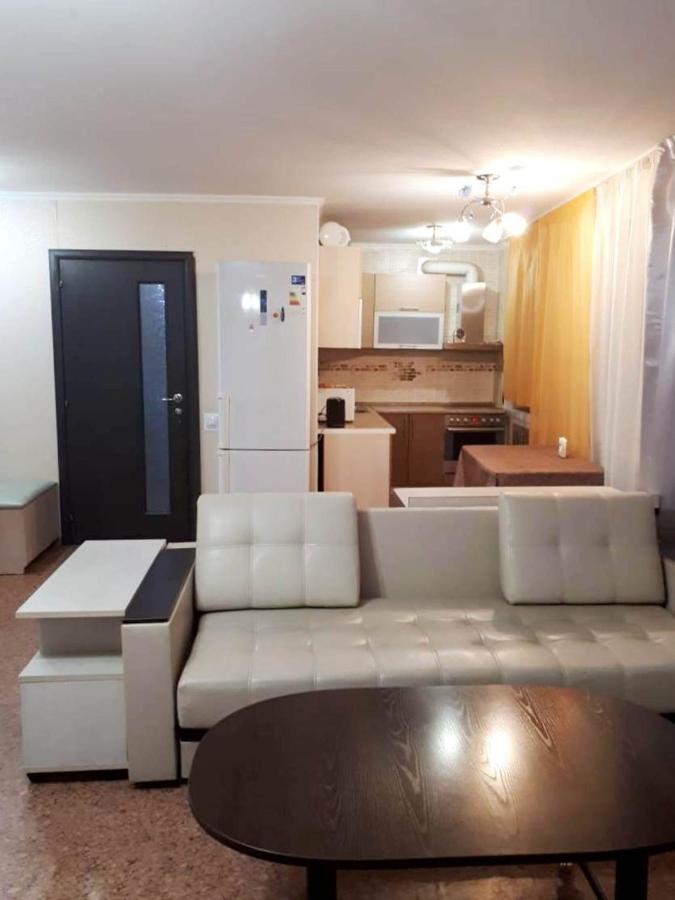 Новосибирск: Apartment on Dusi Kovalchuk 272/4