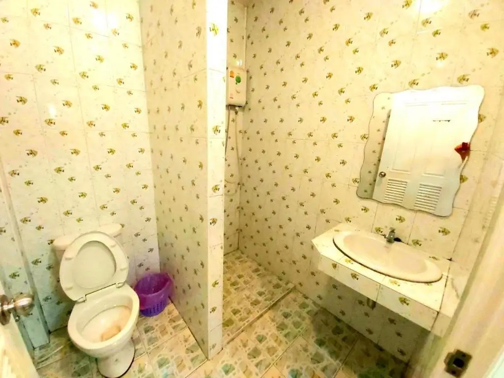 Ко Сичанг: Wilailak Bungalow @ Koh Srichang