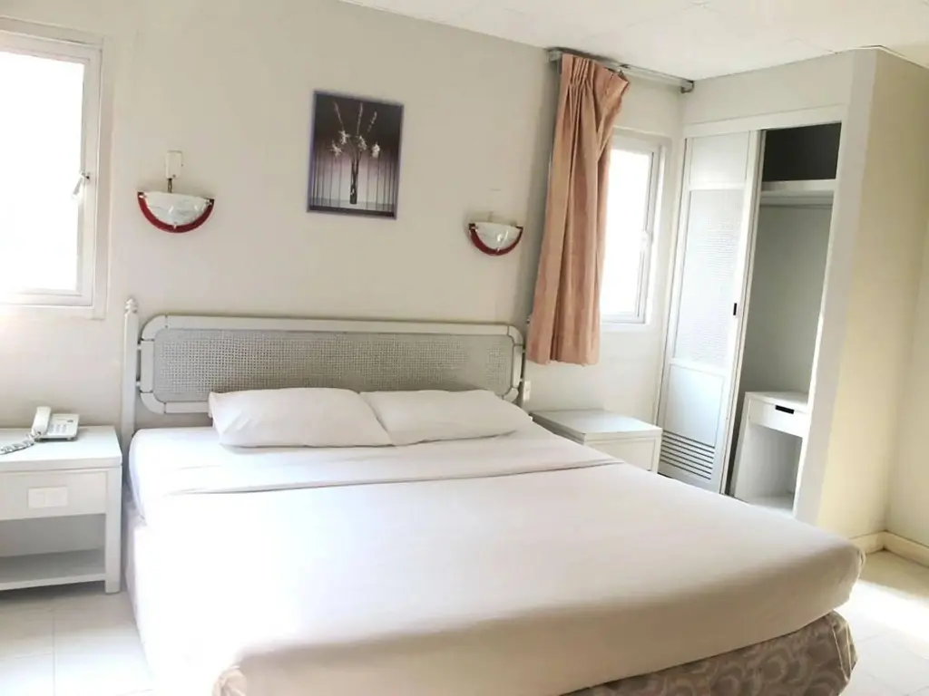 Паттайя: Diamond Beach Hotel