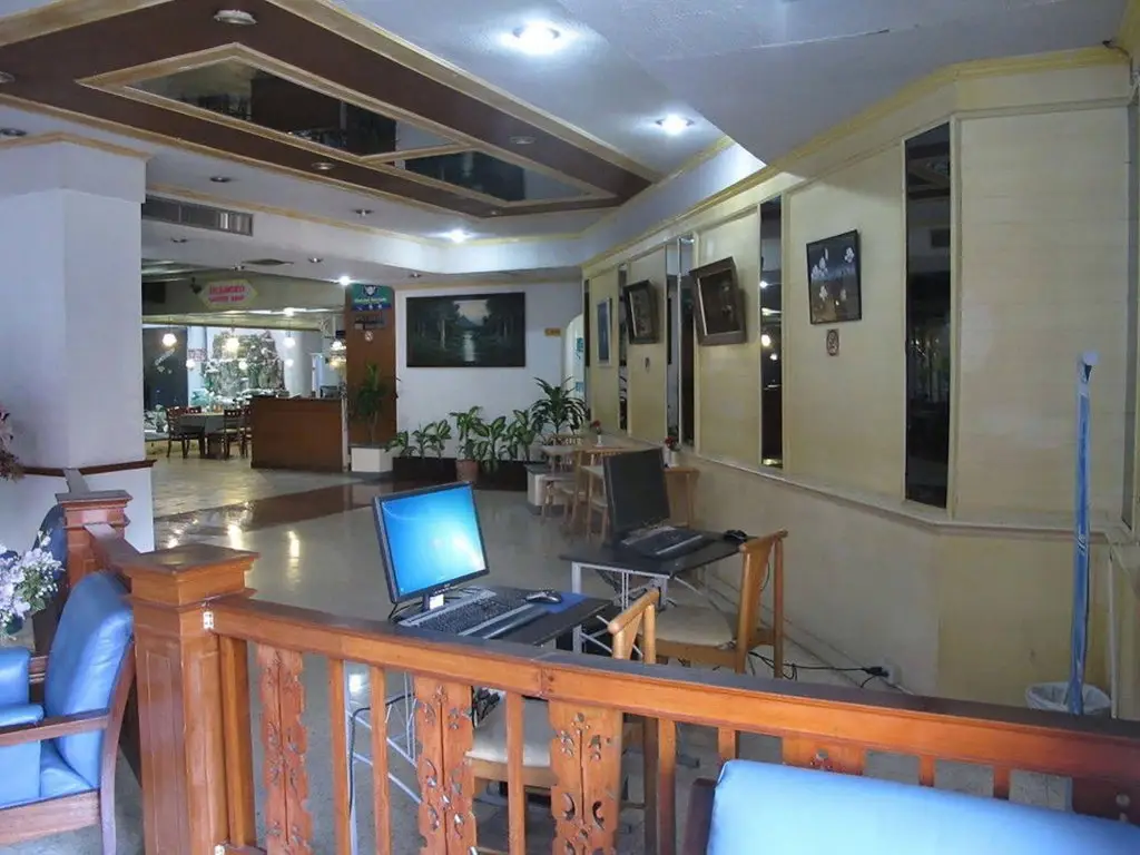 Паттайя: Diamond Beach Hotel