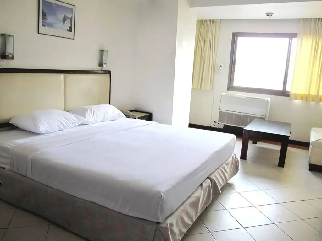 Паттайя: Diamond Beach Hotel