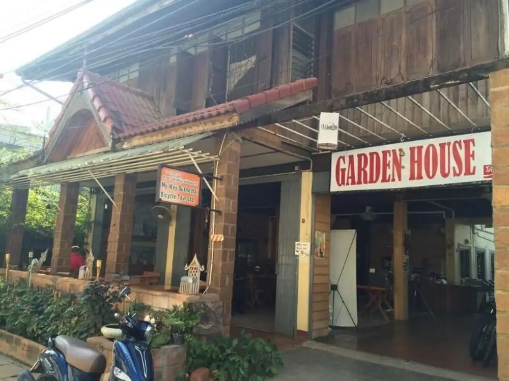 Сукотай: Garden House