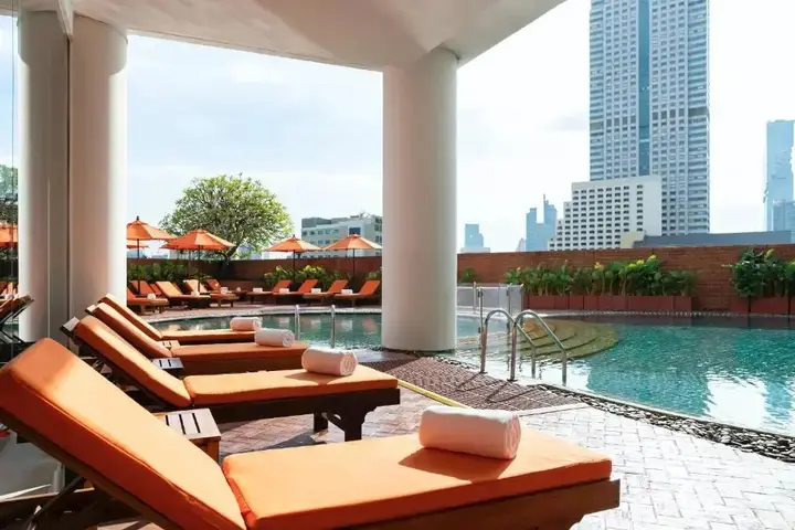 Бангкок: Отель Tower Club at lebua