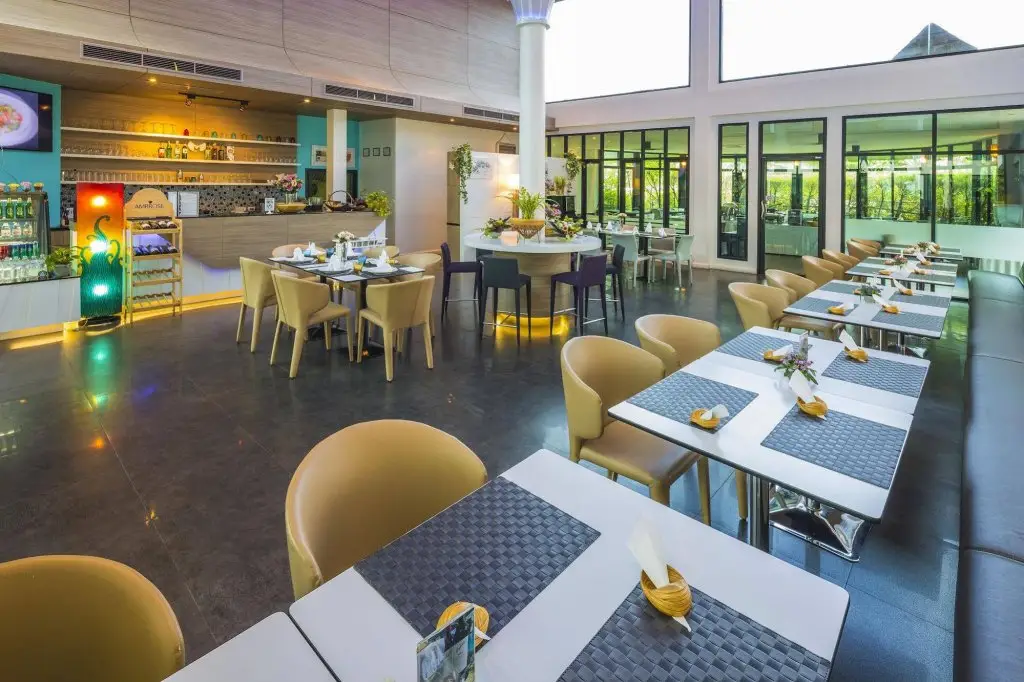 Муанг: The Pago Design Hotel Phuket