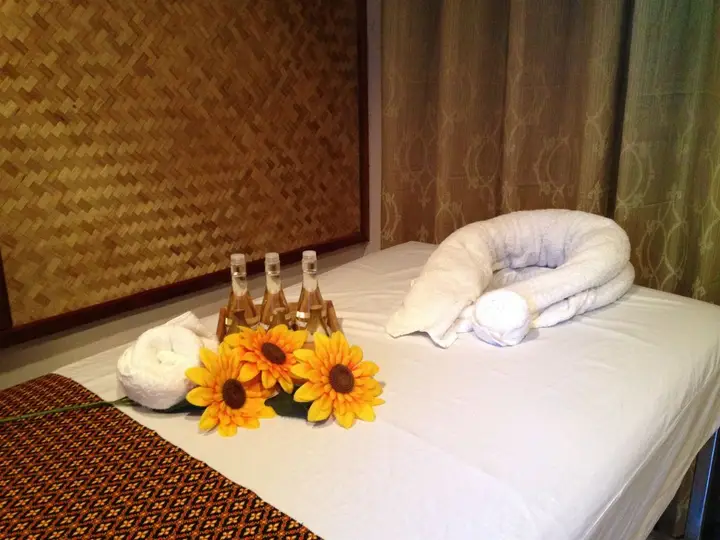 Краби: Aonang Grand Inn