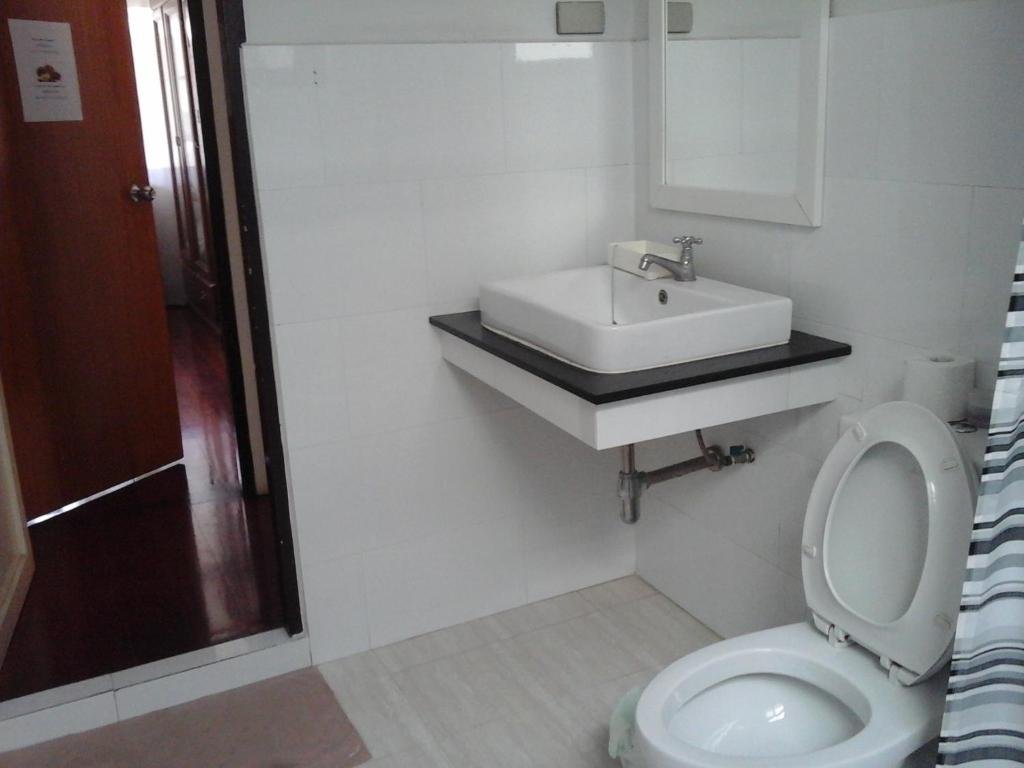Бангкок: House 23 Guesthouse