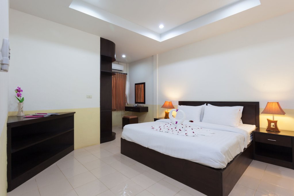 Тхаланг: Bangtao Kanita House