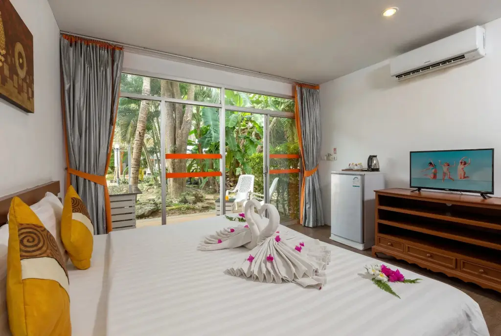 Пхукет: Phuket Sea Resort