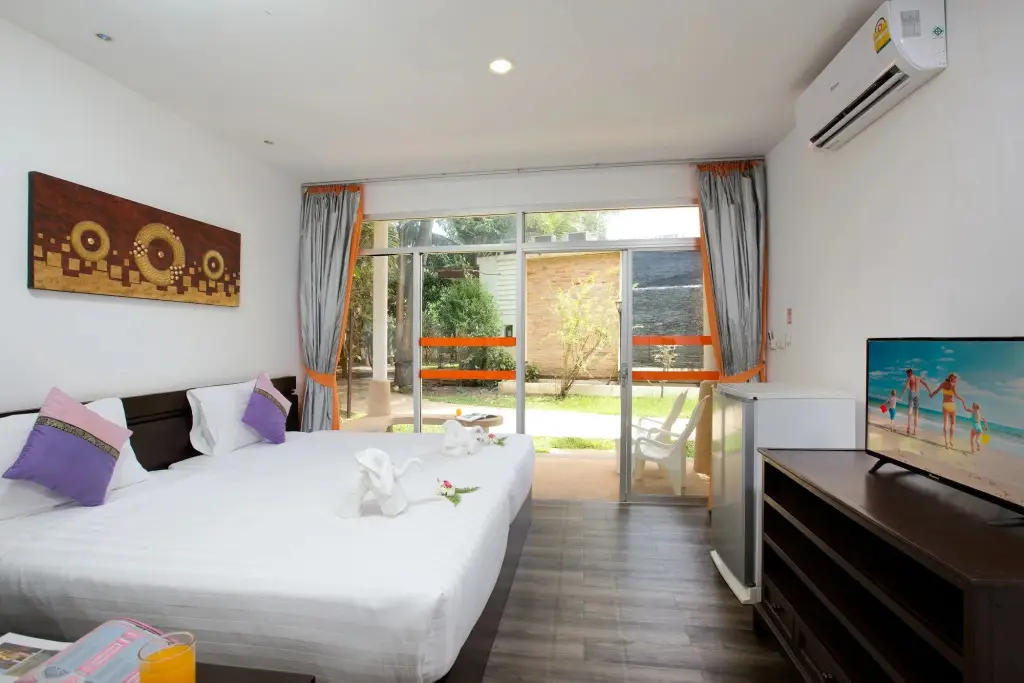 Пхукет: Phuket Sea Resort