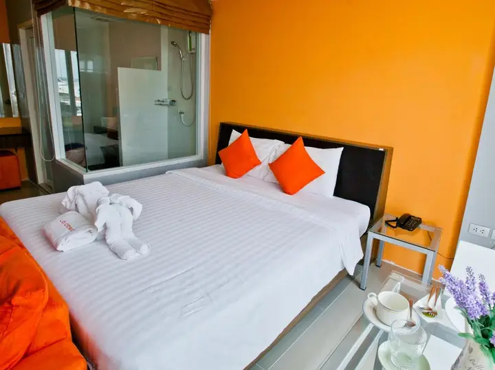 Паттайя: La Casa Pattaya