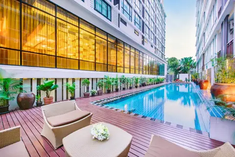 Отель Mida Hotel Ngamwongwan — фото 1