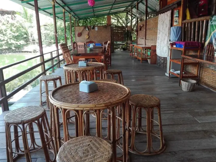 Пуа: Phu Resort