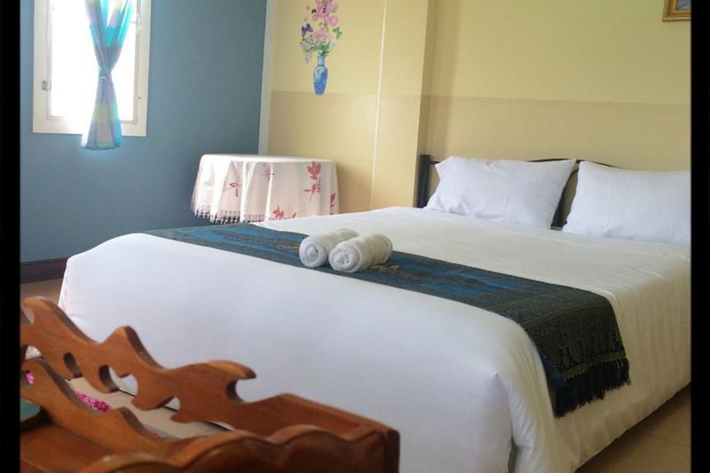Нан: S.P. Guesthouse
