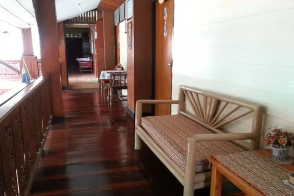 Нан: S.P. Guesthouse