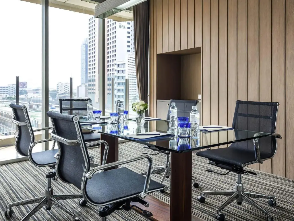 Бангкок: Hilton Garden Inn Bangkok Silom