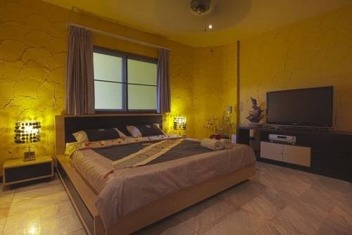 Тхаланг: Sunshine Villa Phuket