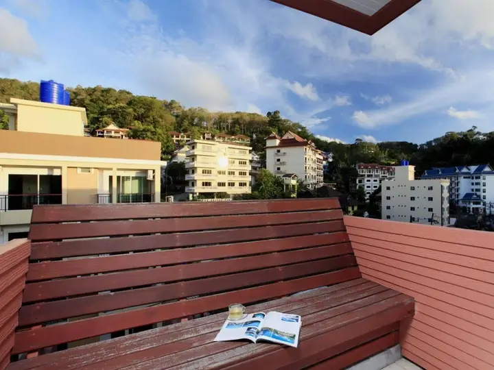 Кату: B-Bossa Patong Hotel