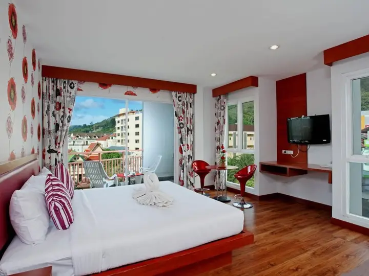 Кату: B-Bossa Patong Hotel