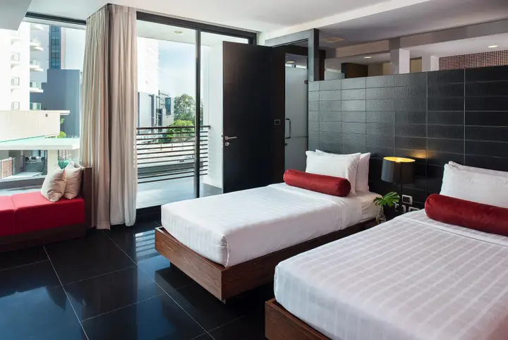 Паттайя: Отель Tsix5 Hotel