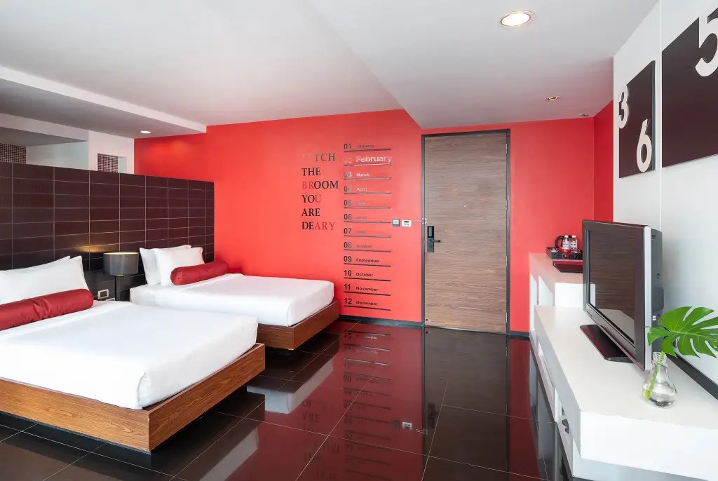 Паттайя: Отель Tsix5 Hotel