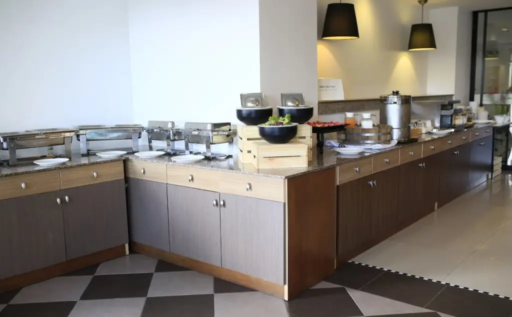 Паттайя: Naris Art Hotel