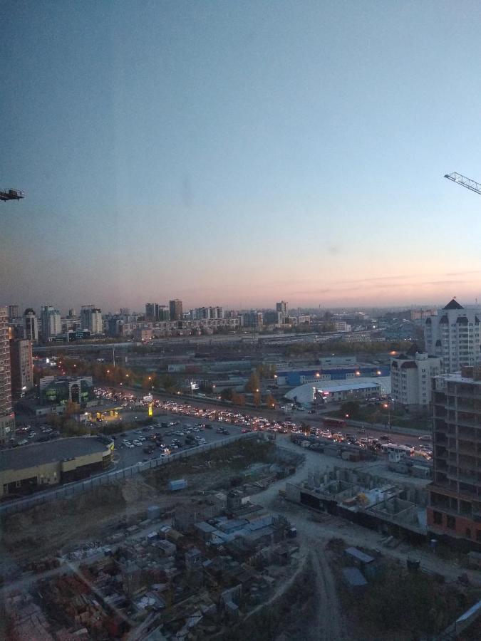 Новосибирск: 2к Дуси Ковальчук, 238