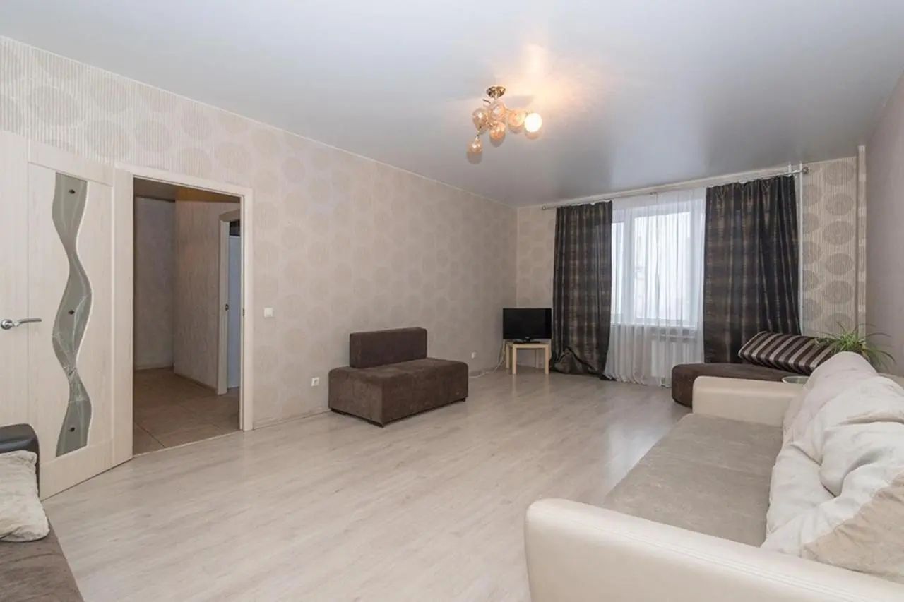 Новосибирск: 2к Дуси Ковальчук, 238