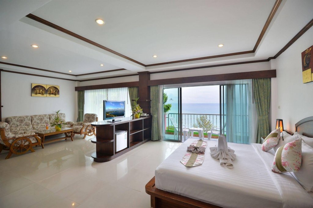 Пхукет: Tri Trang Beach Resort