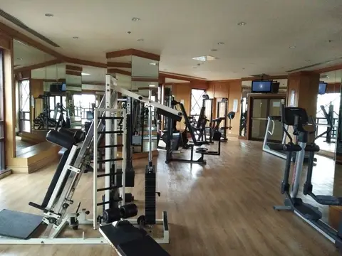 Thumrin Thana Hotel — фото 1