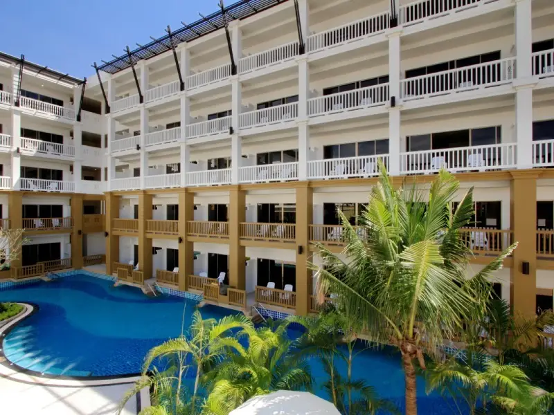 Kata Sea Breeze Resort — фото 1