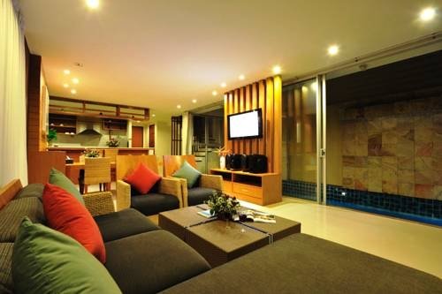 Кату: The Chantra Villas Phuket