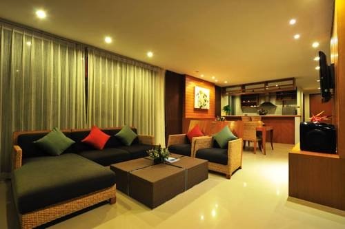 Кату: The Chantra Villas Phuket