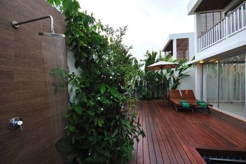 Кату: The Chantra Villas Phuket