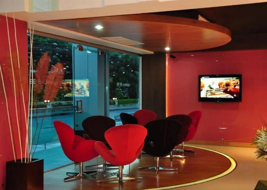 Бангкок: Palms@sukhumvit