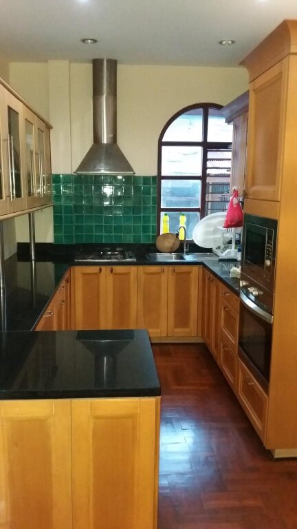 Самуи: Chaulty Towers Guest House