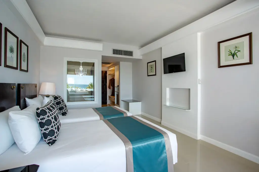Пхукет: Thavorn Palm Beach Resort Phuket
