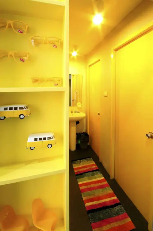 Бангкок: Jellybean Ezy Hostel Sathorn
