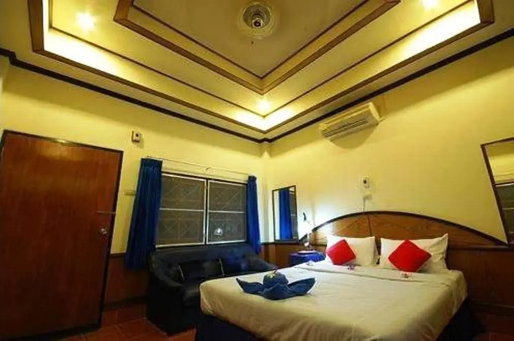 Мэй-Хаад-Бэй: View Cliff Resort Koh Tao