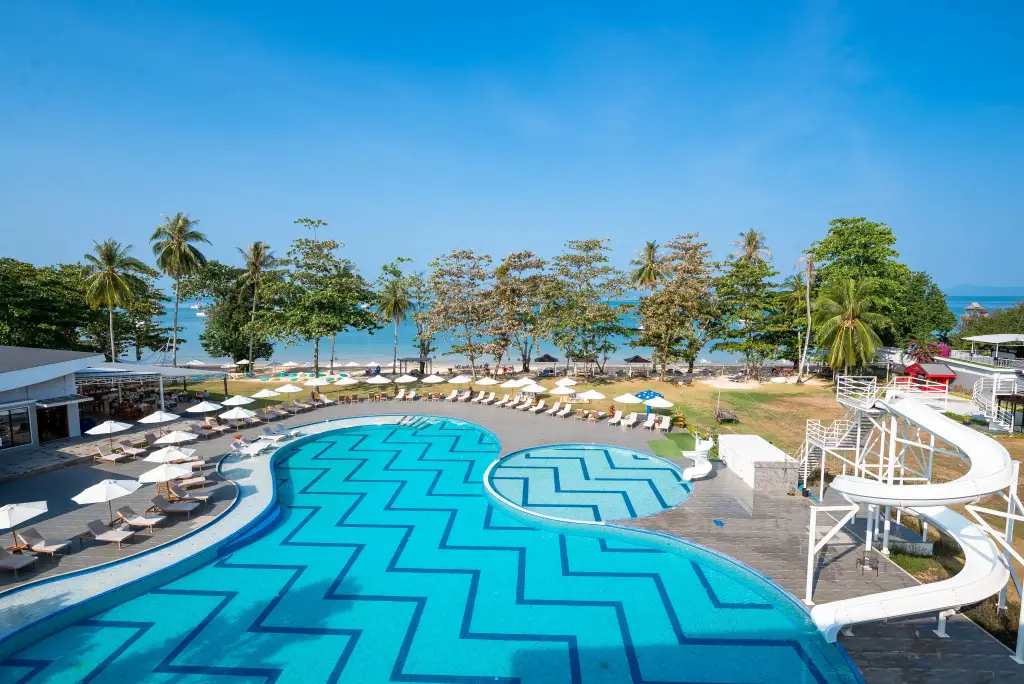 Курортный отель ROYAL YAO YAI ISLAND BEACH RESORT — фото 1