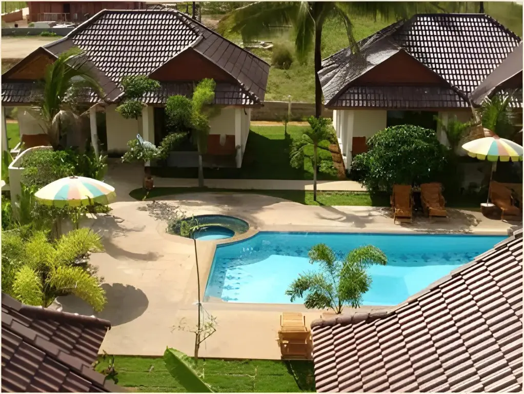 Као Лак: Cousin Resort