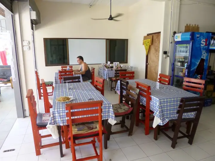 Муанг: Pineapple Guesthouse Karon