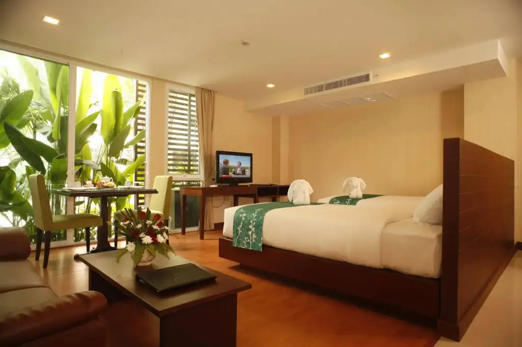 Кату: The Kris Residence
