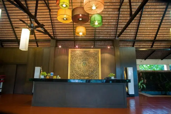 Паттайя: Inrawadee Resort