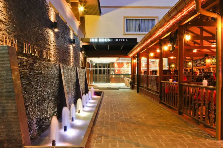 Паттайя: Inn House Hotel