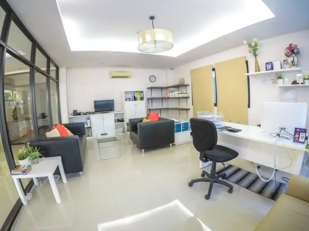 Пхукет: Hiran Residence
